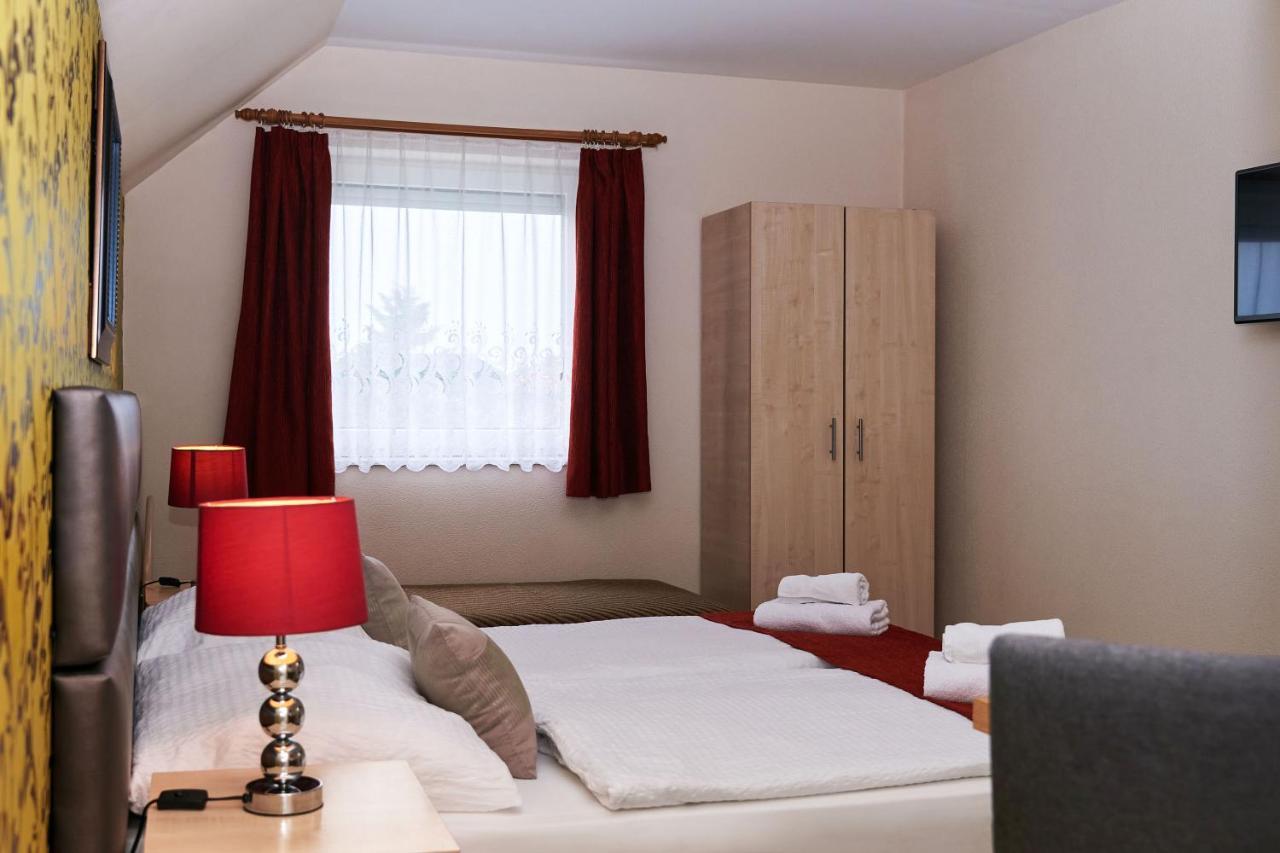 Apartman Brigitte Buekfuerdo Εξωτερικό φωτογραφία