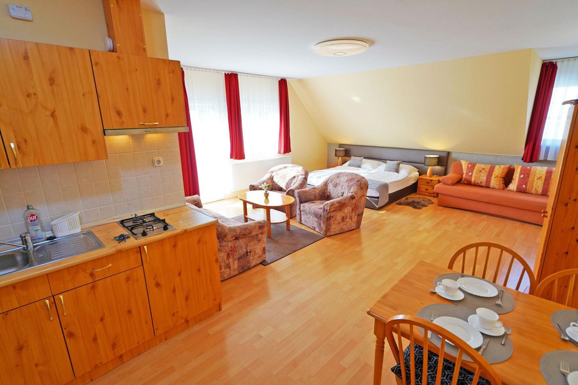 Apartman Brigitte Buekfuerdo Εξωτερικό φωτογραφία
