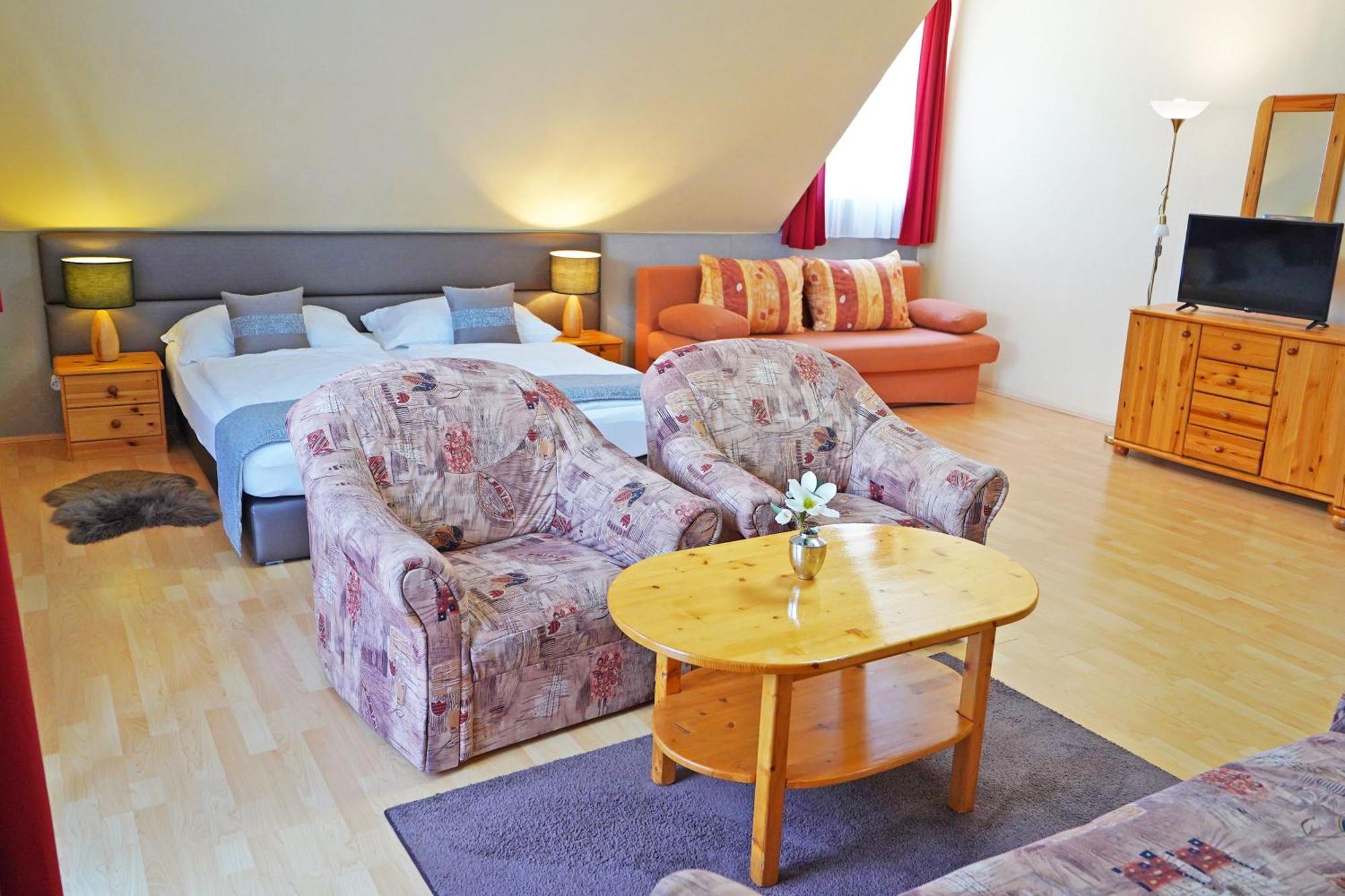 Apartman Brigitte Buekfuerdo Εξωτερικό φωτογραφία